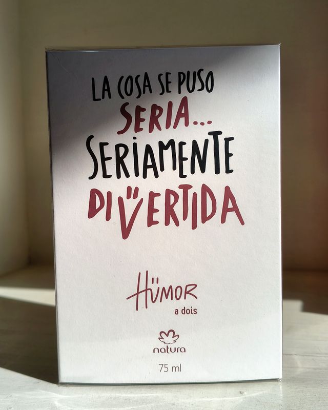 Humor A Dois – Desodorante colônia masculino – Natura en Ailu Showroom, perfumería en Ensenada con envíos a toda Argentina
