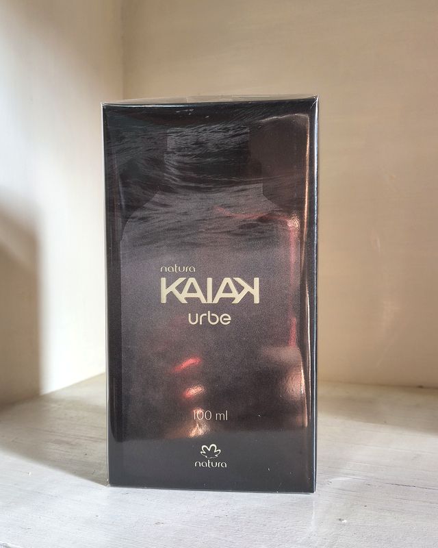 Kaiak Urbe – Eau de toilette masculino · 100ml – Natura en Ailu Showroom, perfumería en Ensenada con envíos a toda Argentina